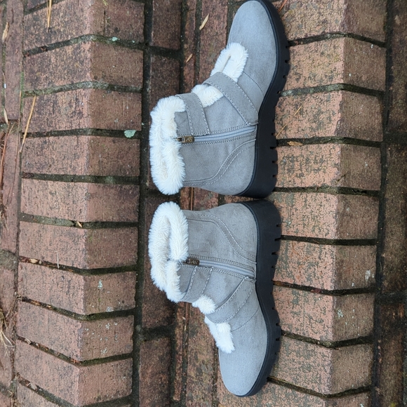 Anne Klein Shearling style Iflex Ankle Boots - Picture 7 of 15